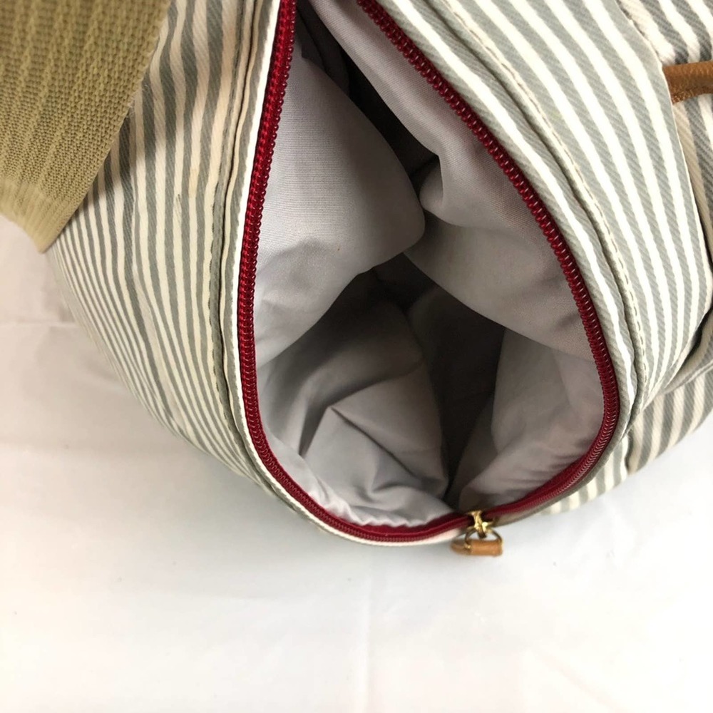 Skip Hop Messenger French Striped Diaper Bag - Picture 13 of 15